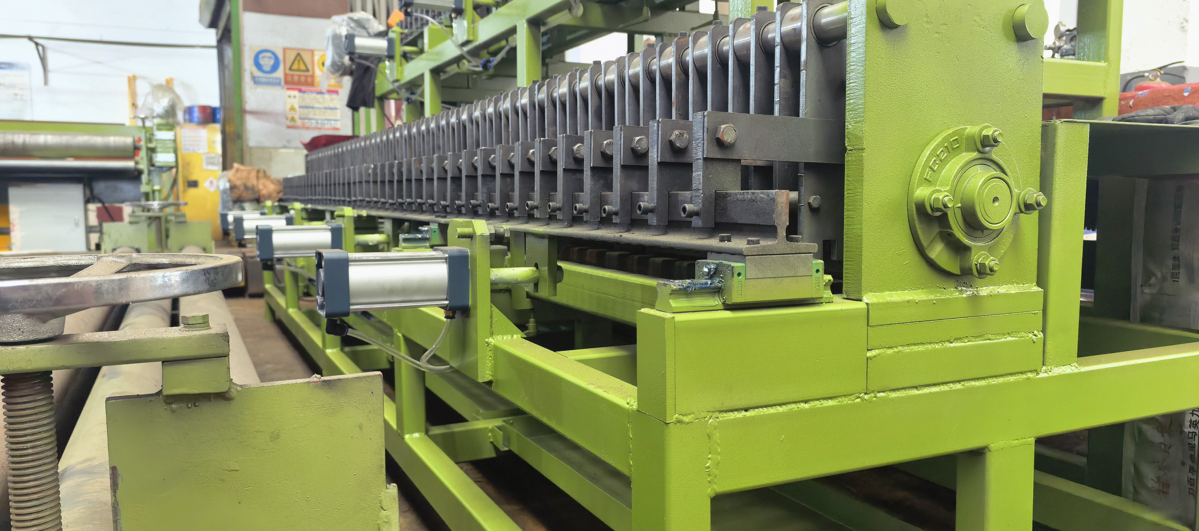 Τελευταία εταιρικά blogs για Why Edge Winding Matters: The Benefits of a Reliable Gabion Basket Edge Winding Machine